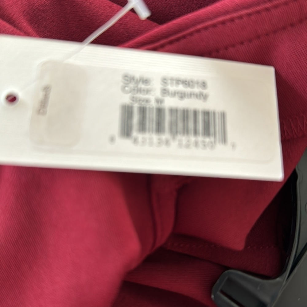 Sugar + Lips Burgundy Off The Shoulder Jumpsuit Size M NWT - Picture 8 of 9